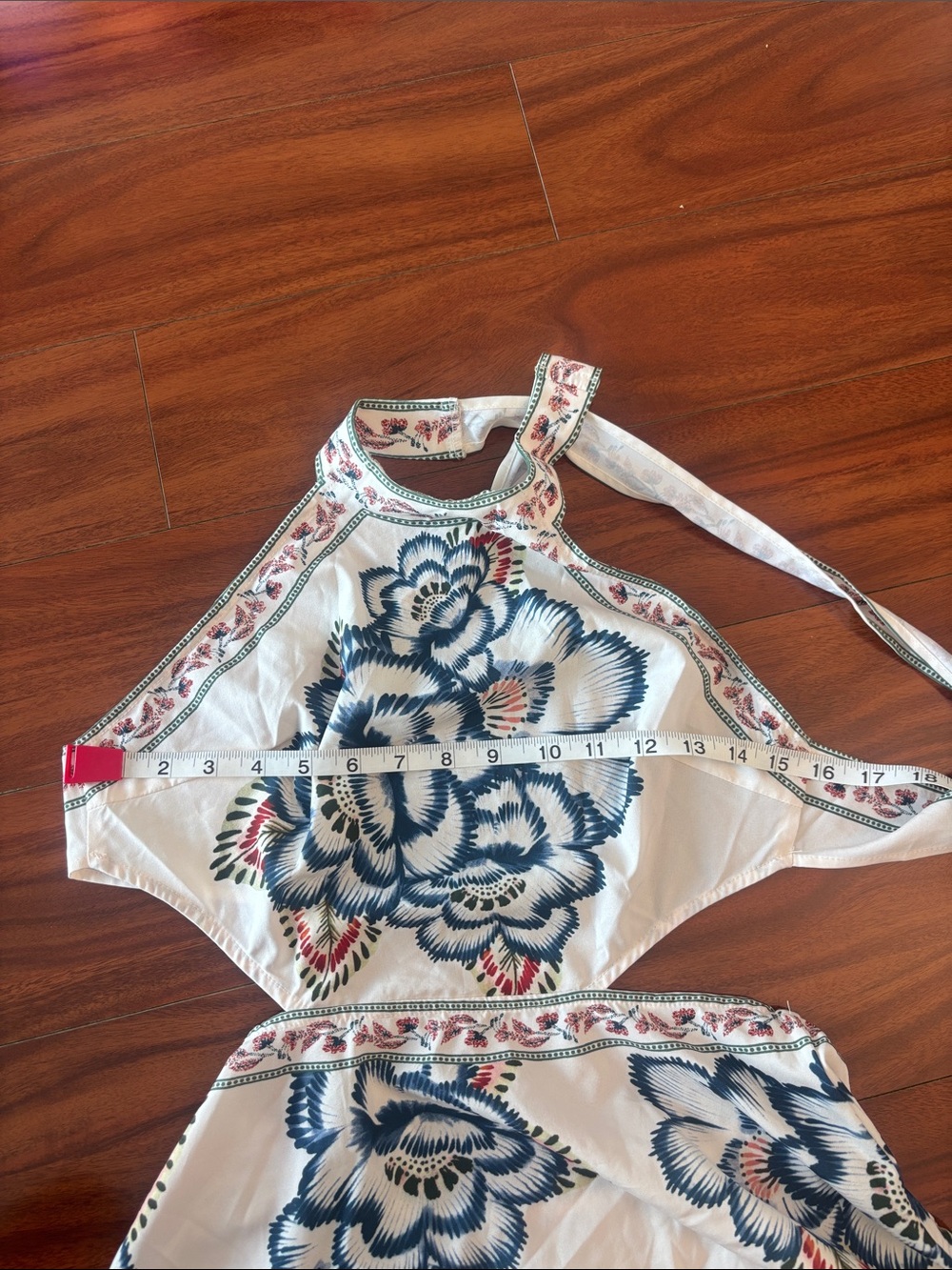 NWT. Commense Cream Dress with Blue Flowers - Picture 7 of 7